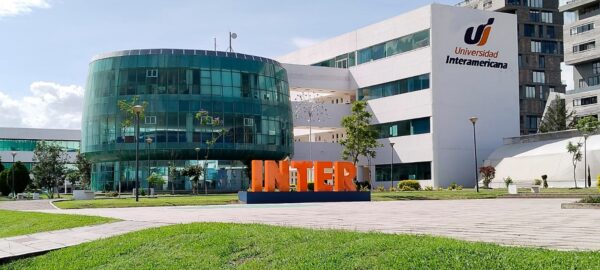 La Universidad Interamericana abrirá sus puertas a las preparatorias poblanas este 13 de marzo