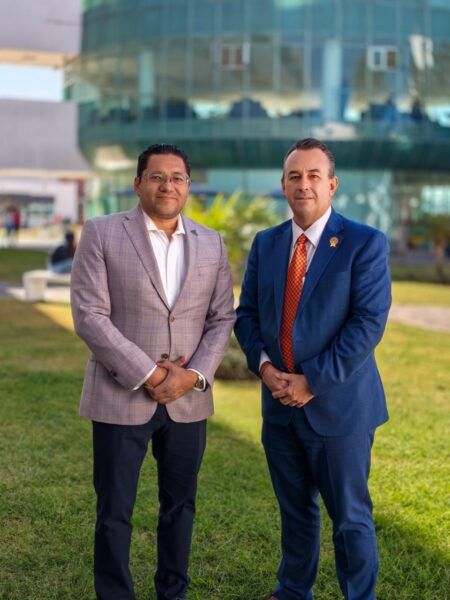 Nuestro rector, doctor José David Ortega Cerecedo, recibió en La Inter a Héctor Landero, candidato a la presidencia de CANACO Puebla