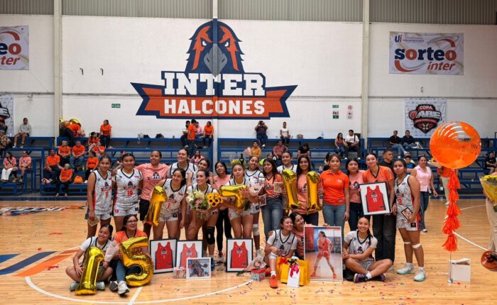 Ocho Halcones dijeron adiós a su casa