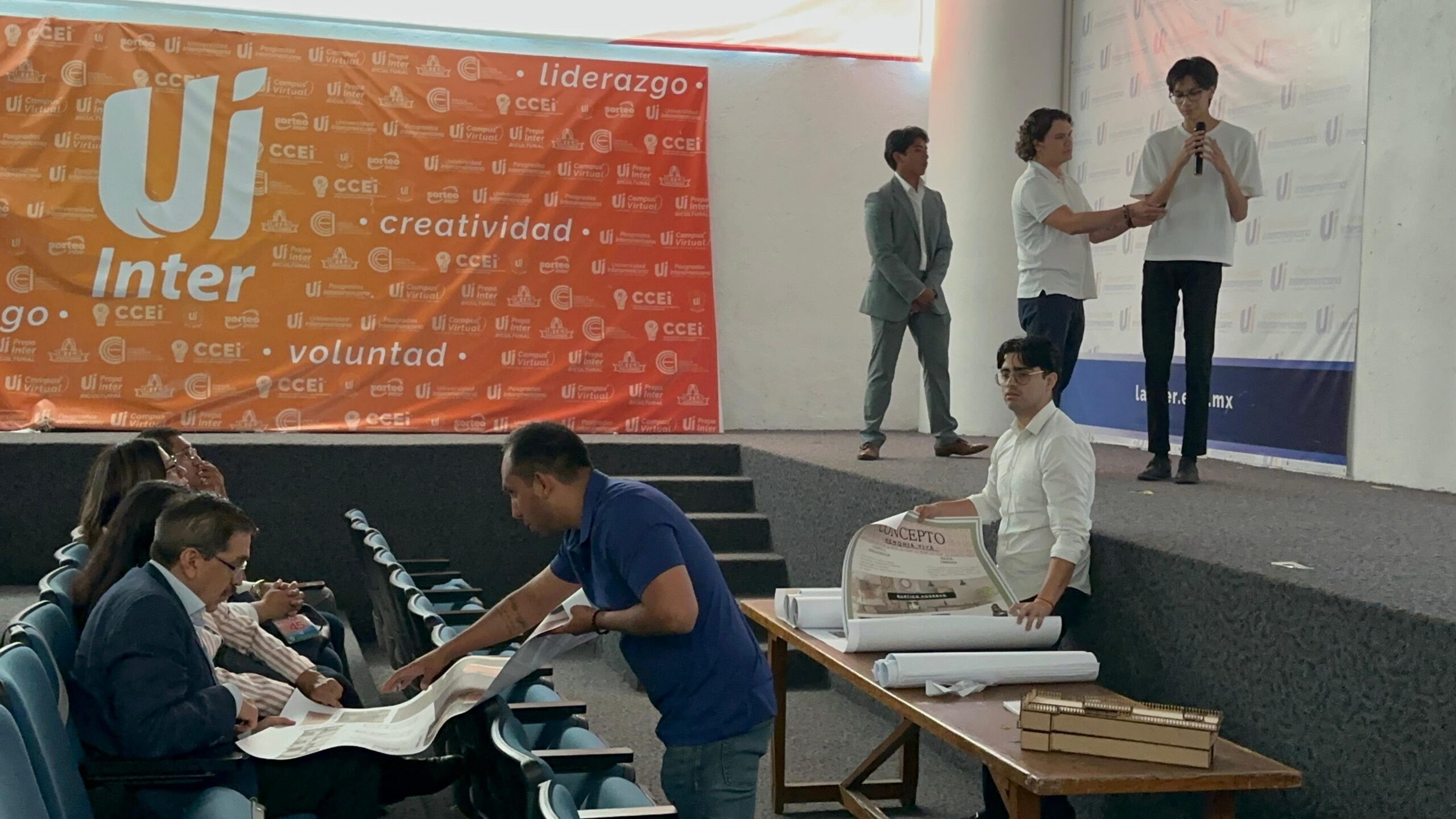 arquitectura presenta proyectos finales de cuatrimestre