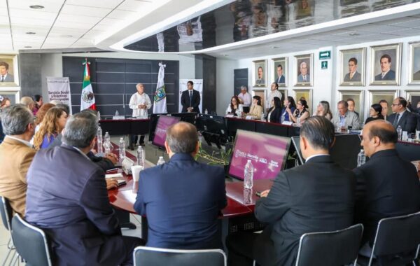 La Inter y 15 universidades más firman convenio con Gobierno del estado