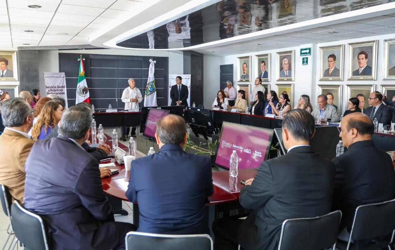 La Inter y 15 universidades más firman convenio con Gobierno del estado