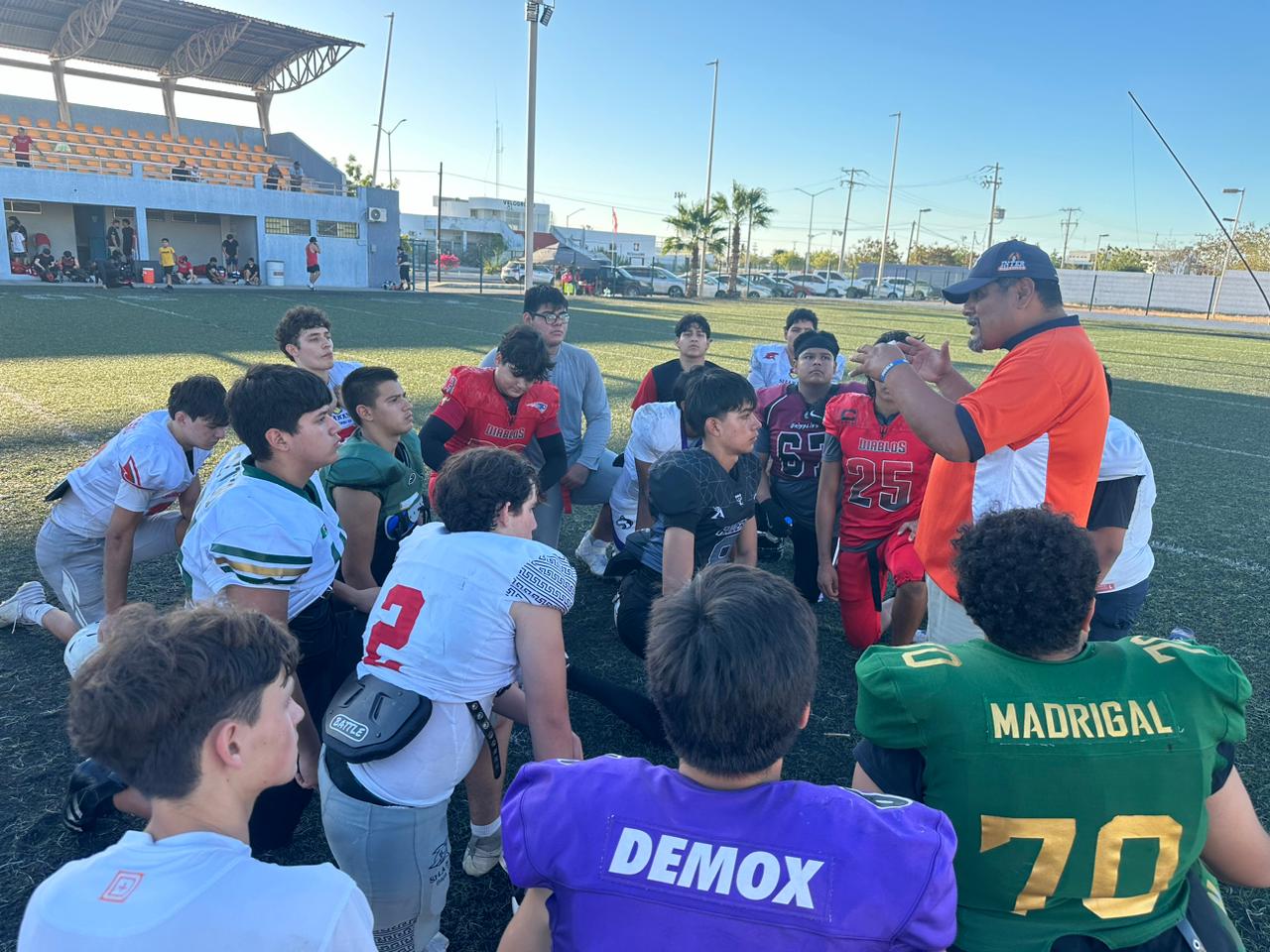 El entrenador Emmanuel Flores recibirá este sábado en La Inter el try out masivo de Fútbol americano