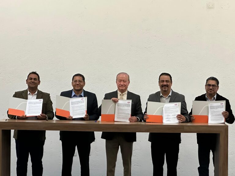La Inter y CMIC signan convenio en beneficio de los futuros ingenieros y arquitectos